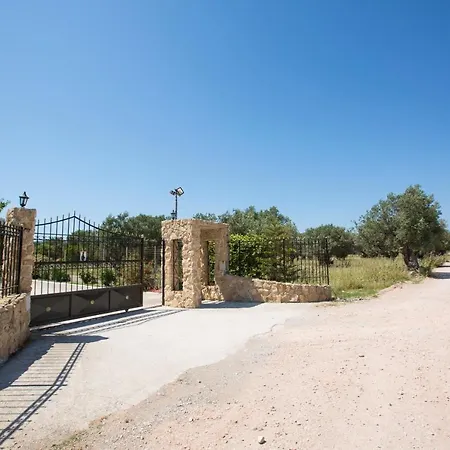 Serenity Sea-view Daire