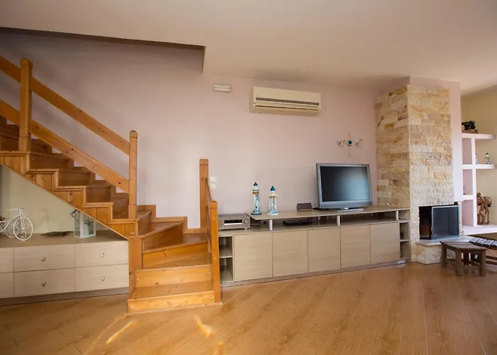 Serenity Sea-view Daire