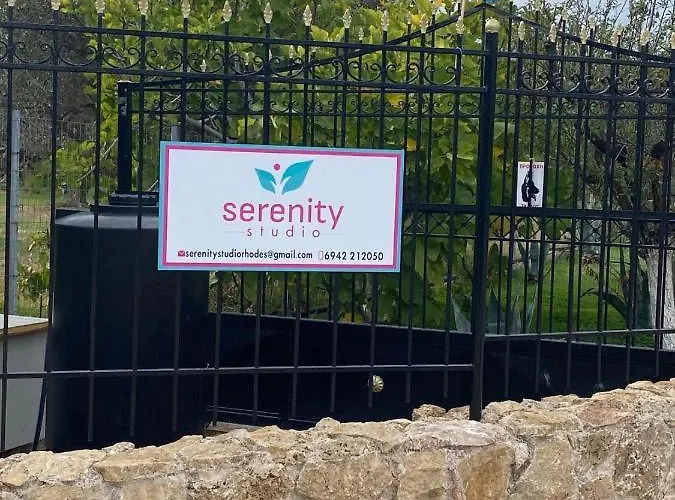 Апартаменты Serenity Sea-view *